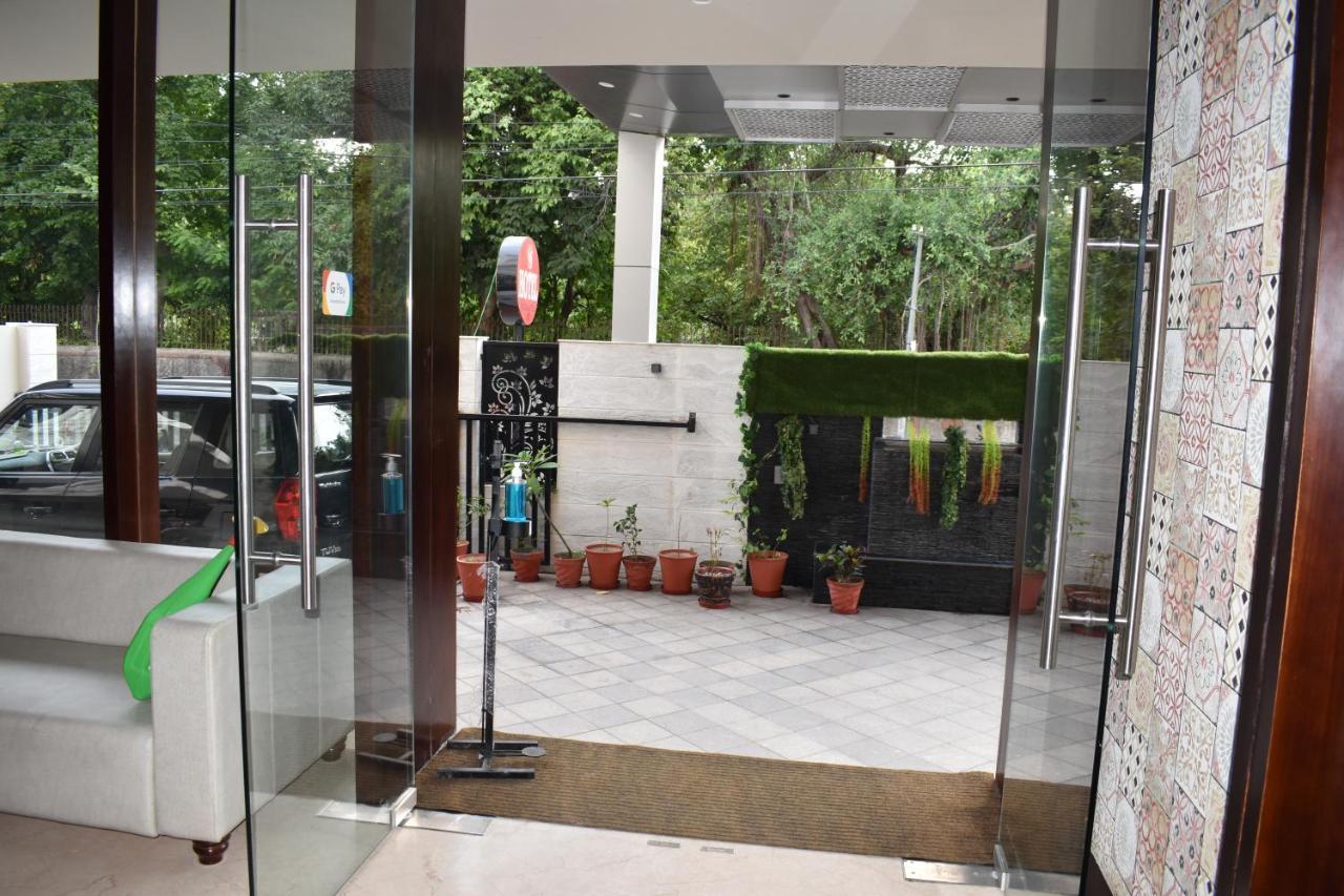 Hotel Siddhartha Inn Udaipur Bagian luar foto