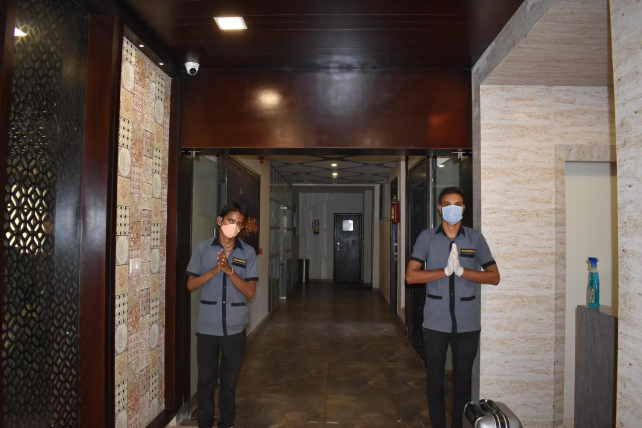 Hotel Siddhartha Inn Udaipur Bagian luar foto