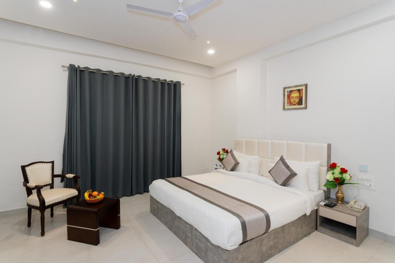 Hotel Siddhartha Inn Udaipur Bagian luar foto