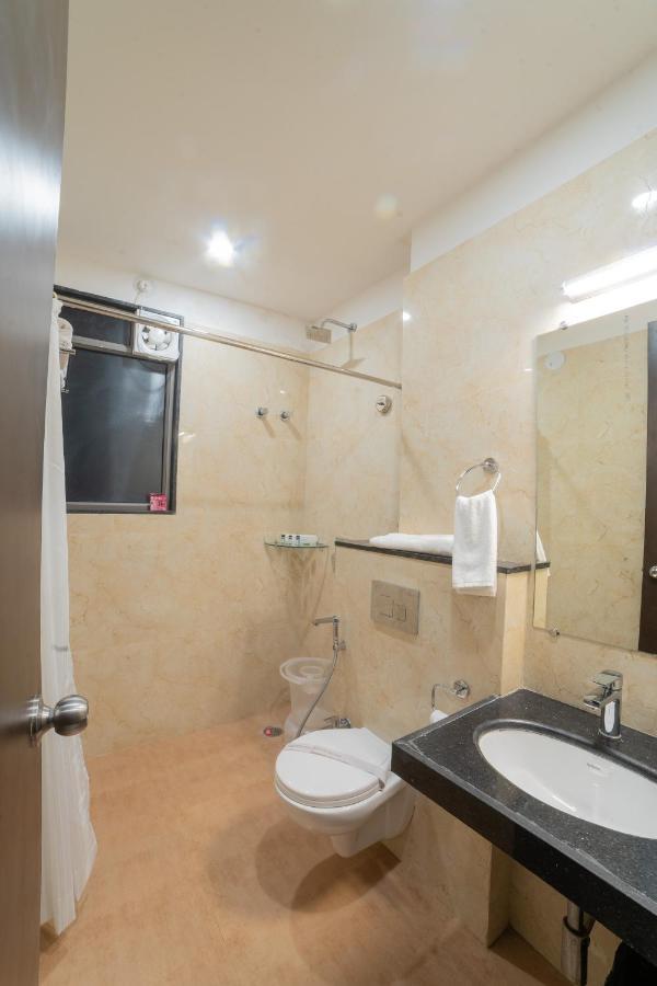 Hotel Siddhartha Inn Udaipur Bagian luar foto