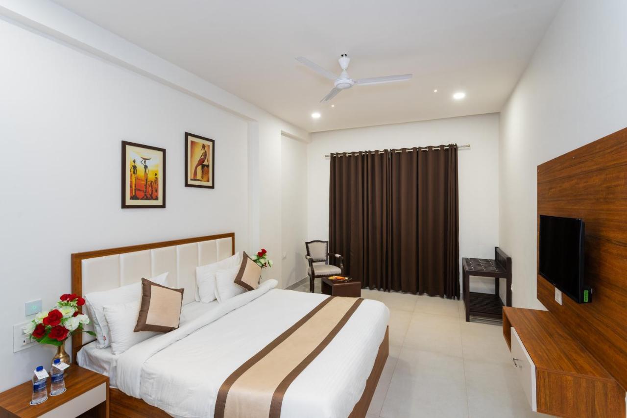 Hotel Siddhartha Inn Udaipur Bagian luar foto